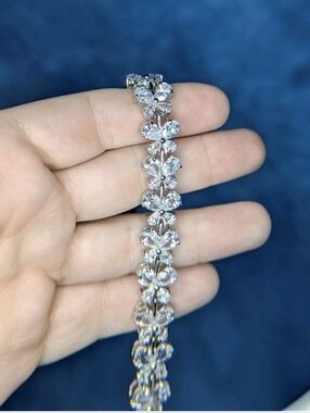 Estate Butterfly Tennis Bracelet Silver Tone Clear Crystal Box Clasp OSFM